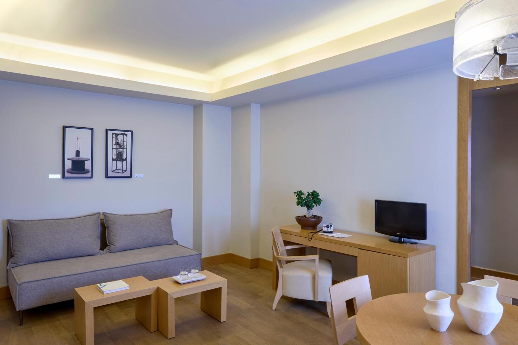 Lazart Hotel, Trademark Collection By Wyndham Thessaloniki Exterior foto A living room at the hotel